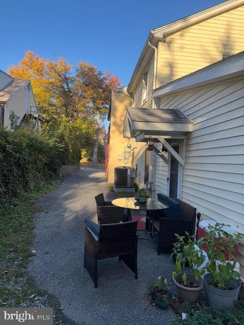 Building Photo - 4835 Indian Ln