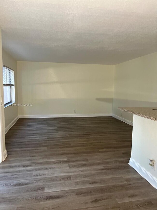 Building Photo - 11635 Royal Palm Blvd