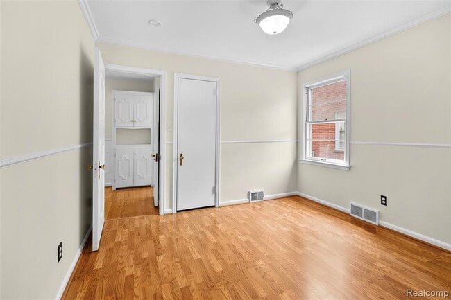 Building Photo - 1121 N Lafayette St