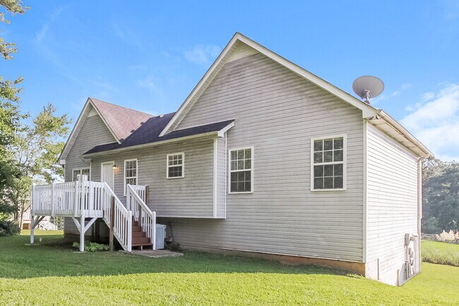 Building Photo - 154 Chief Ct