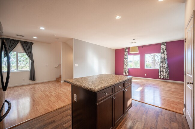 Building Photo - 8904 Harmony Hall Ave