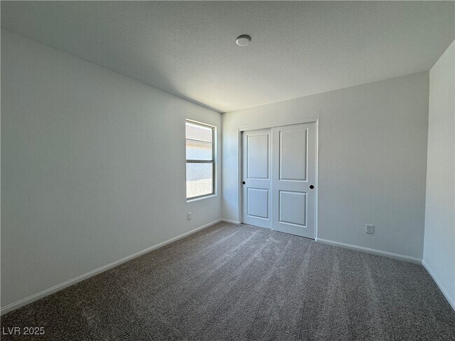 Building Photo - 5331 Barcola Ave