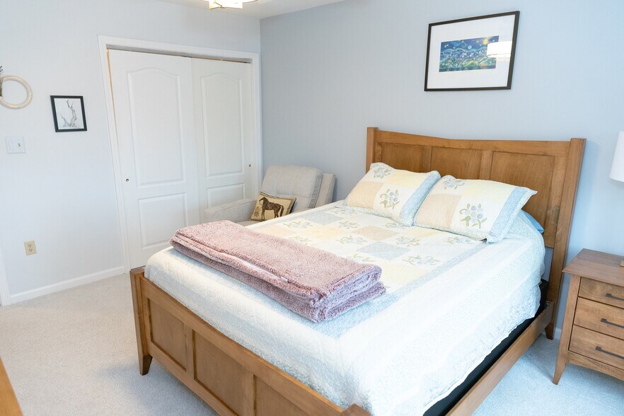 Master Bedroom - 83 Whitetail Dr