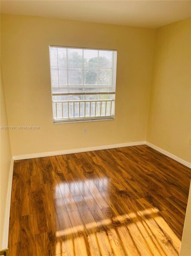 Building Photo - 6364 Landings Way
