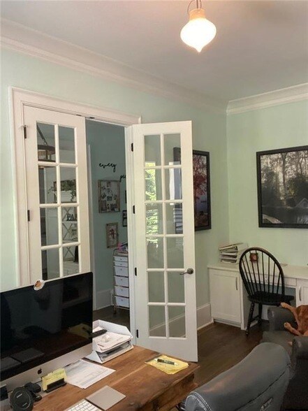 Building Photo - 1891 Ardmore Rd NW