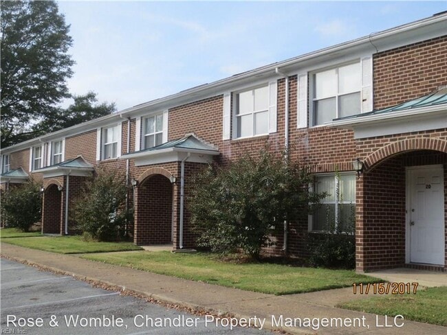 Primary Photo - 2 br, 1 bath House - 988 N. King Street #9^^