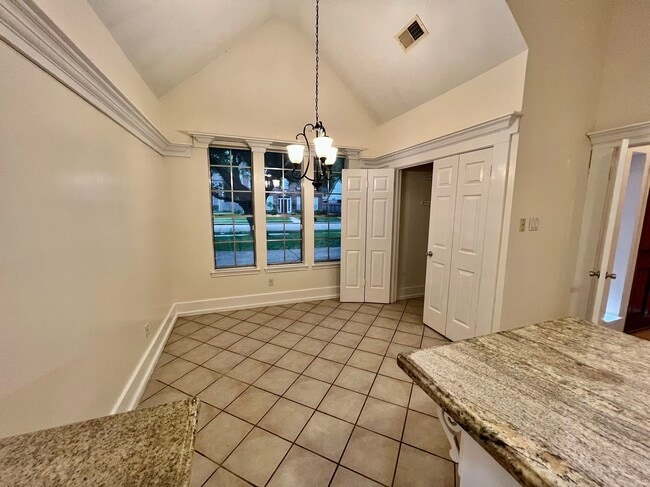 Building Photo - 13310 Misty Mill Dr