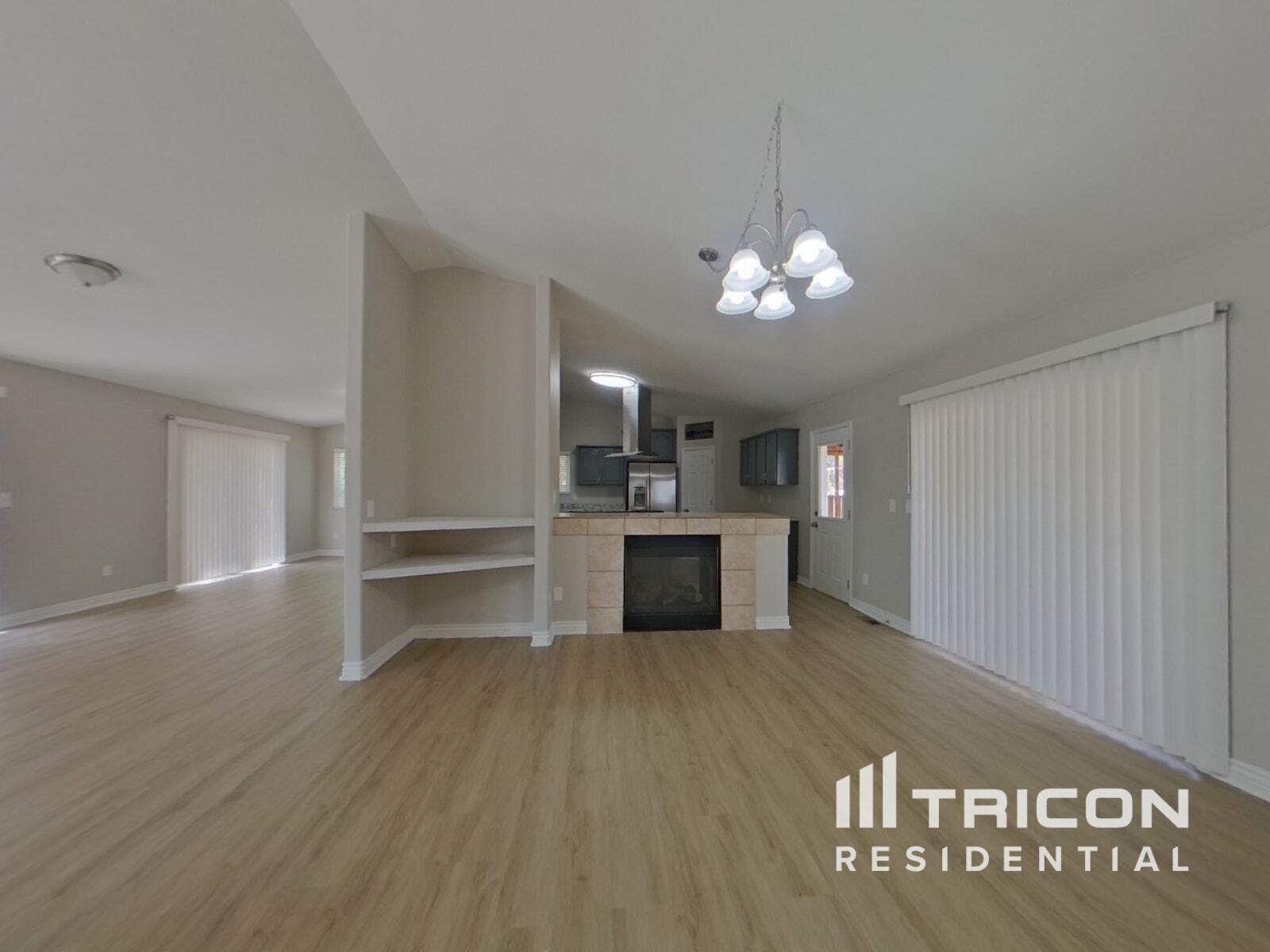 Building Photo - 441 Valley Hi Cir