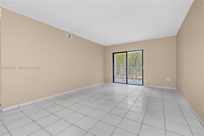 Building Photo - 6041 W 24th Ave