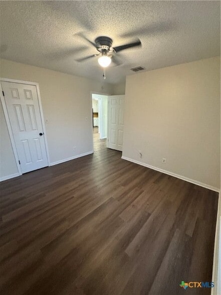 Building Photo - 4006 Retama St