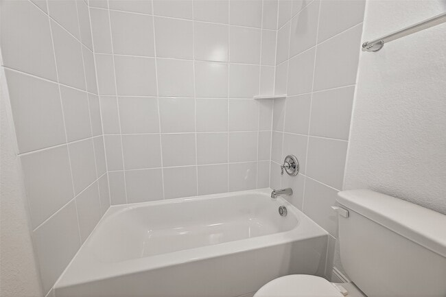 Building Photo - 7707 Lavender Ct