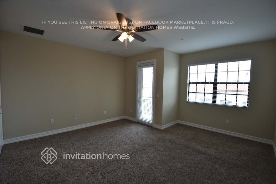 Building Photo - 11671 SW 13th Ct