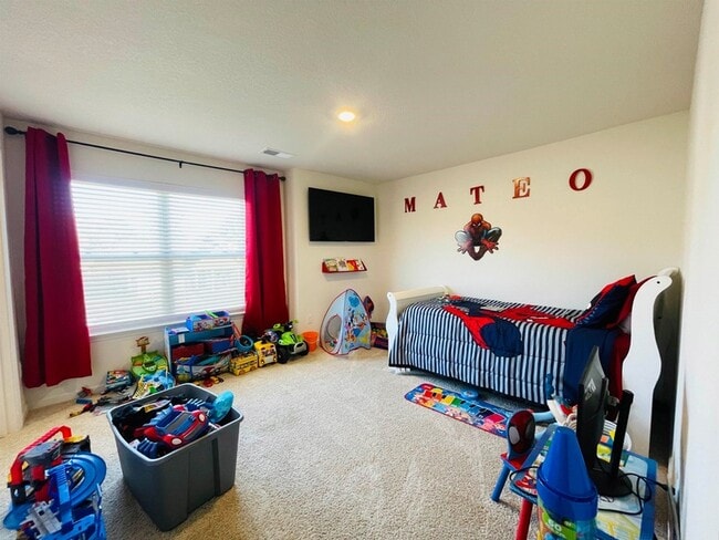 Building Photo - 35 Witherspoon Dr