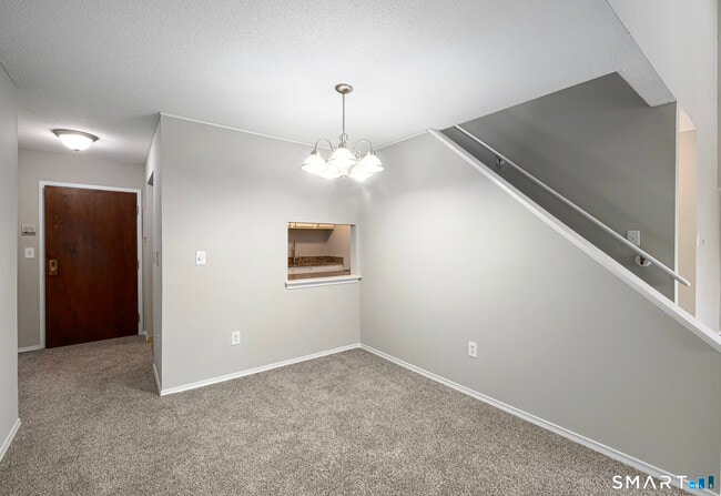 Building Photo - 25 Stanley St