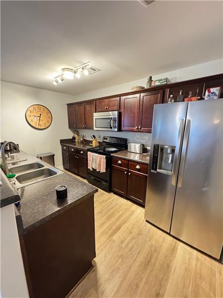 Building Photo - 34 Fiore Dr