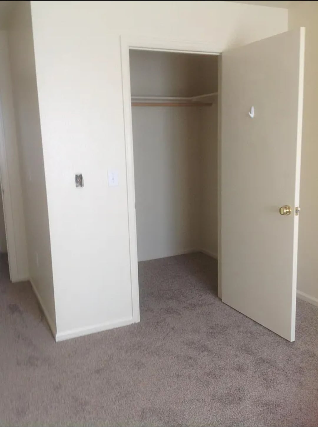 Bedroom 2 Closet - 1837 S 11th St