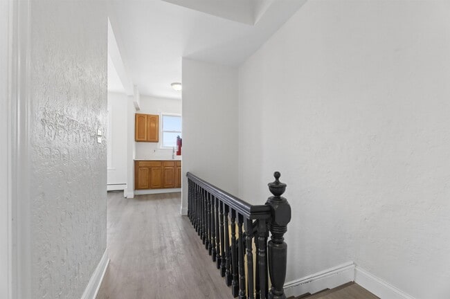 Building Photo - 79 Audubon Ave