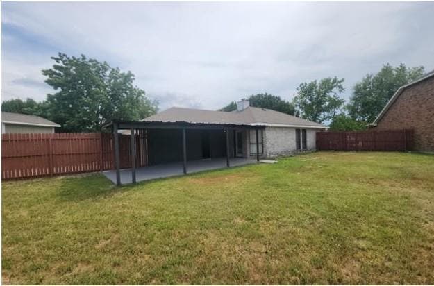 Building Photo - 305 Meadow Ct