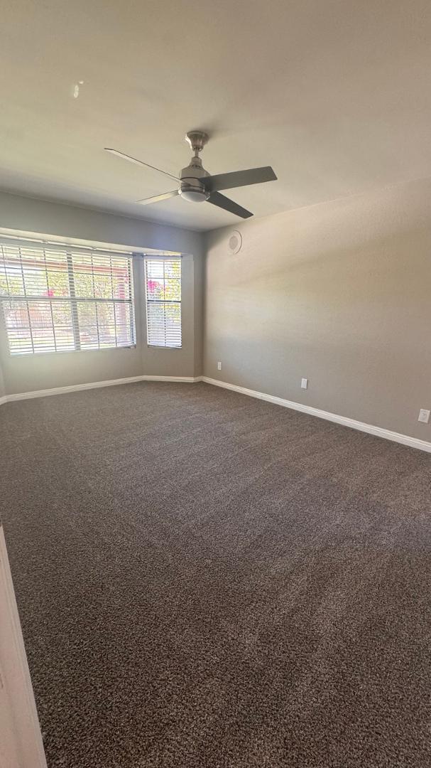 Building Photo - 15028 N 48th Way