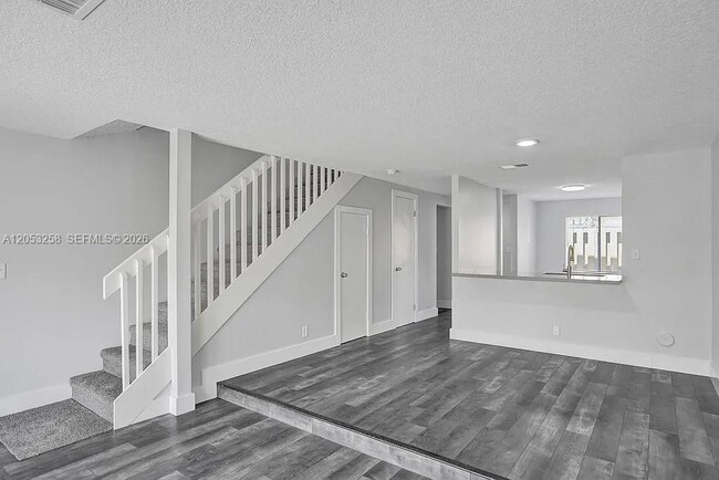 Building Photo - 5084 S University Dr