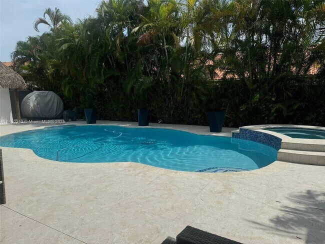 Building Photo - 41 NW 136th Ct