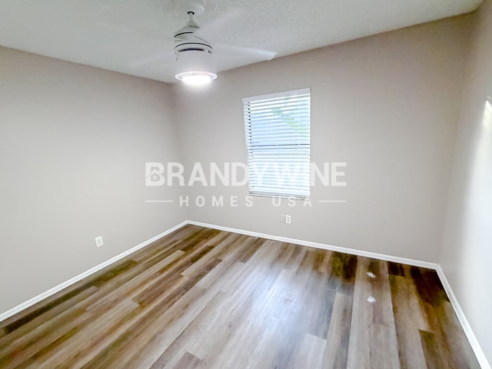 Building Photo - 7129 Ironwood Dr