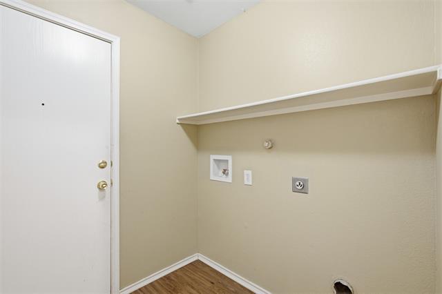 Building Photo - 1434 Mission Hills Ln