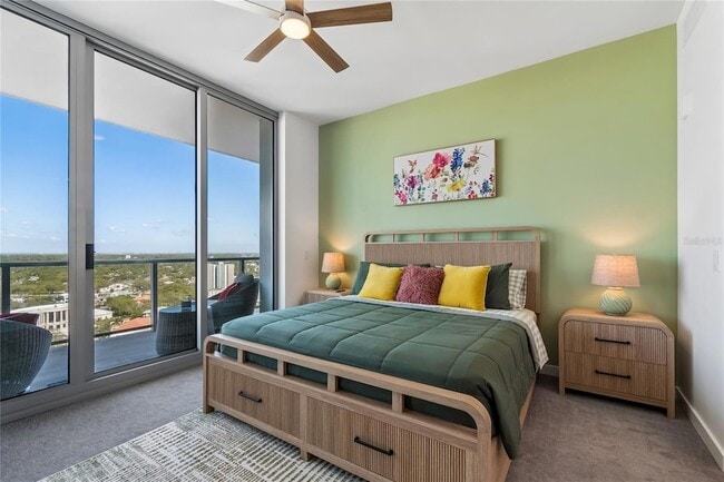 Building Photo - 400 Central Ave