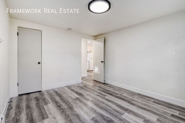 Building Photo - 1685 Reed St