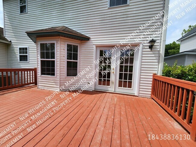 Building Photo - Traditional style home in Citadel Woods!