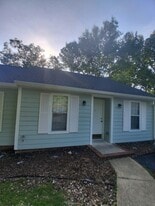 Building Photo - 104 Bay Colony Ct