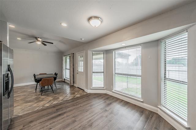 Building Photo - 514 Parsley Ln