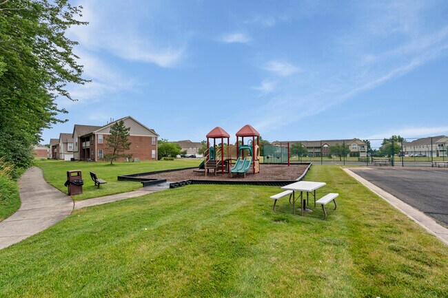 Building Photo - 51663 Hale Ln