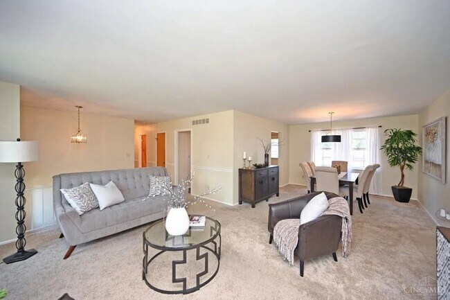 Building Photo - 8608 Linderwood Ln