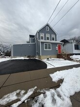 Building Photo - 7 Cortland St