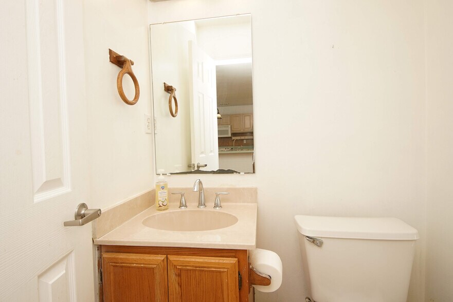 Half bath downstairs - 23 Ruby Cir