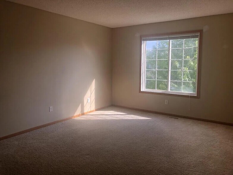 Bedroom 2 - 1760 Prescott Ct