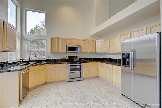 Building Photo - 13252 Pearl Cir