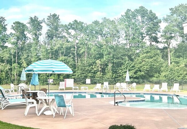 Building Photo - Parsons Mill Castle Hayne, 4BR, 2 Car Gara...