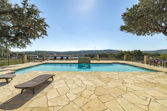 Building Photo - 20980 Waterside Dr