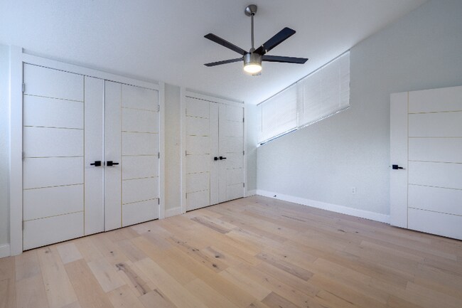 Building Photo - 1509 S Bay Villa Pl
