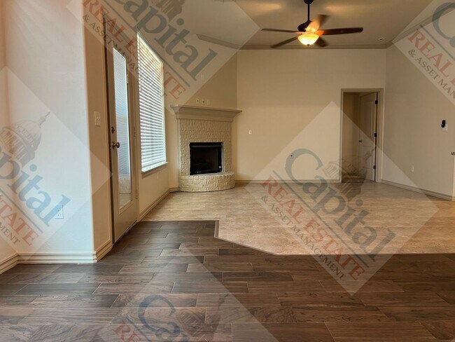 Building Photo - 20630 Frontier Pl