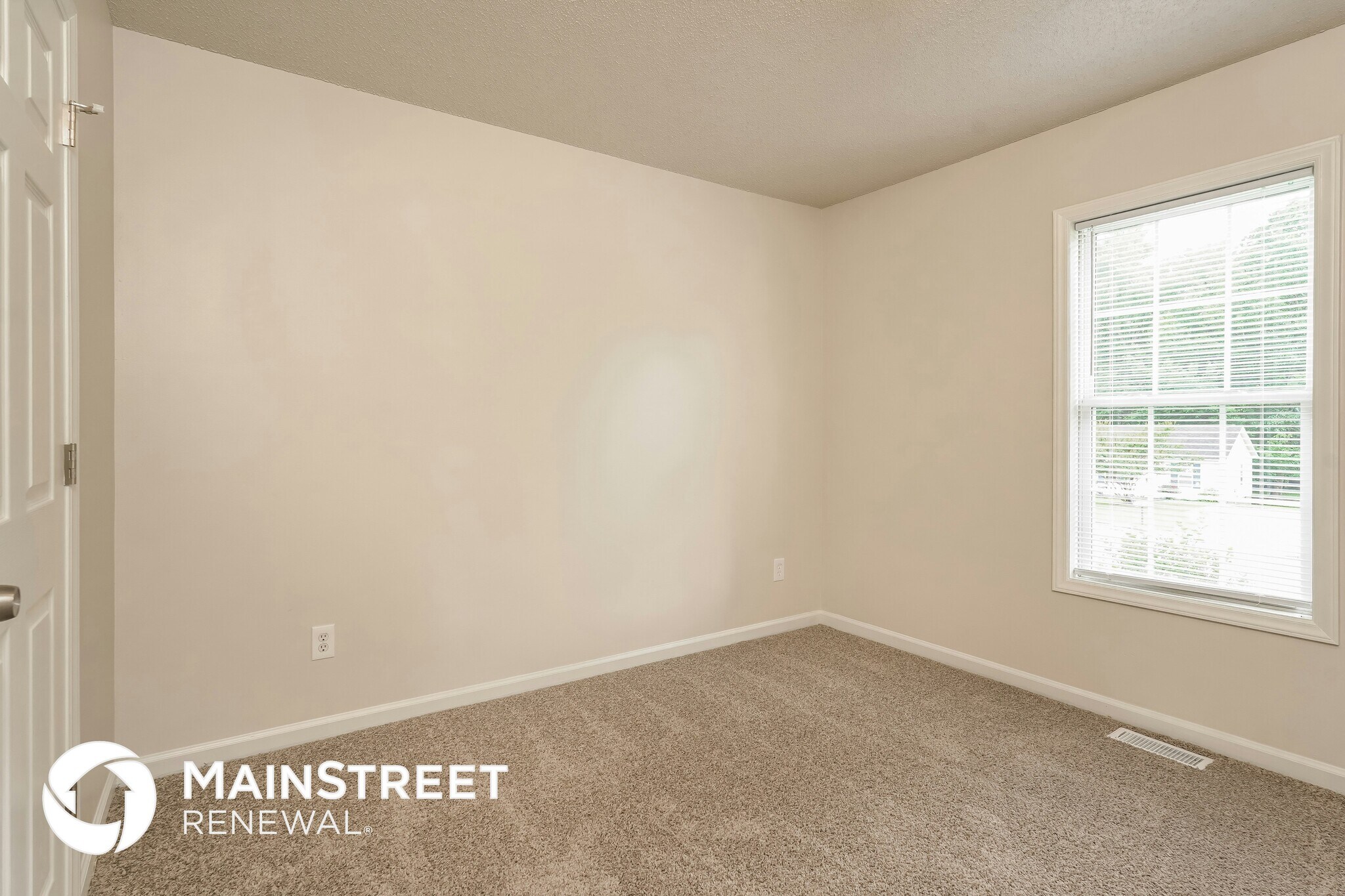 Building Photo - 107 Layton Way