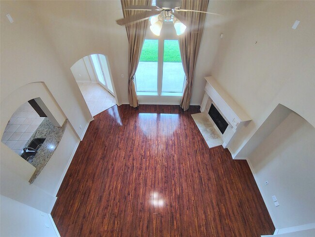 Building Photo - 5606 Grandwood Ln