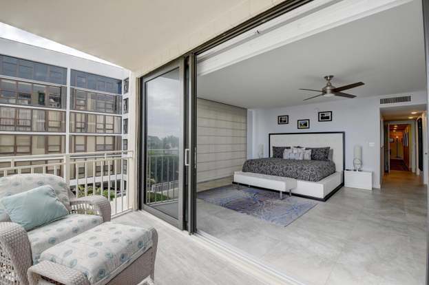 Building Photo - 2155 S Ocean Blvd