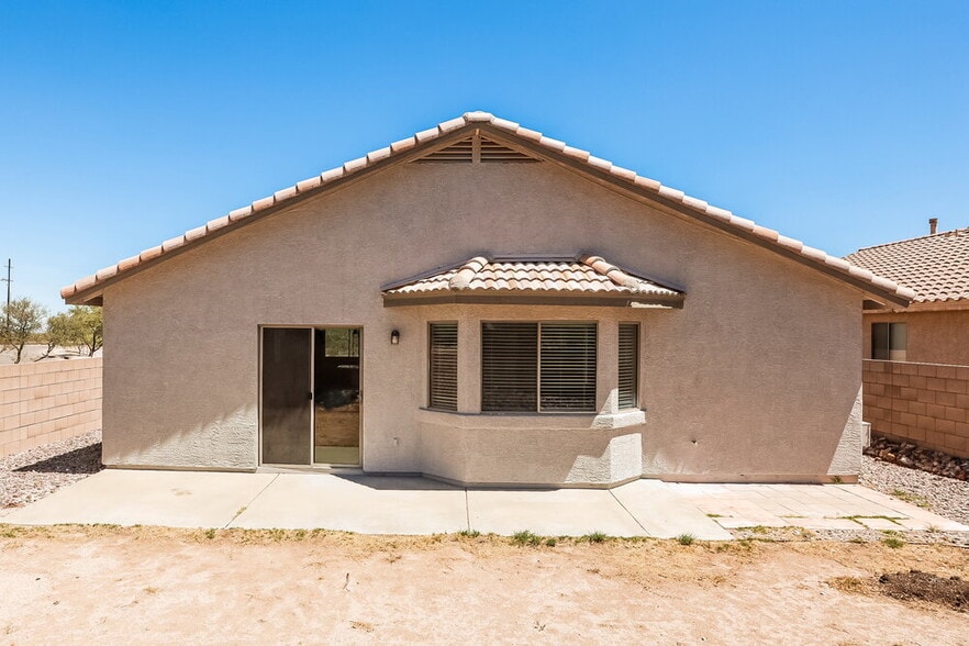 Building Photo - 10462 E Dusky Willow Dr
