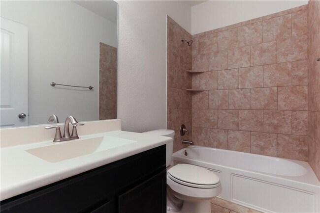 Building Photo - 517 Cerrito Cove