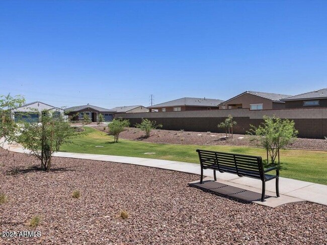 Building Photo - 41740 W Sonoran Trail
