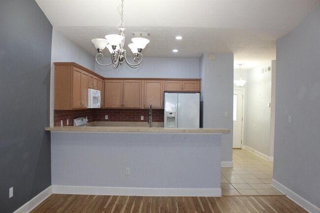 Building Photo - 682 Brooke Hampton Dr