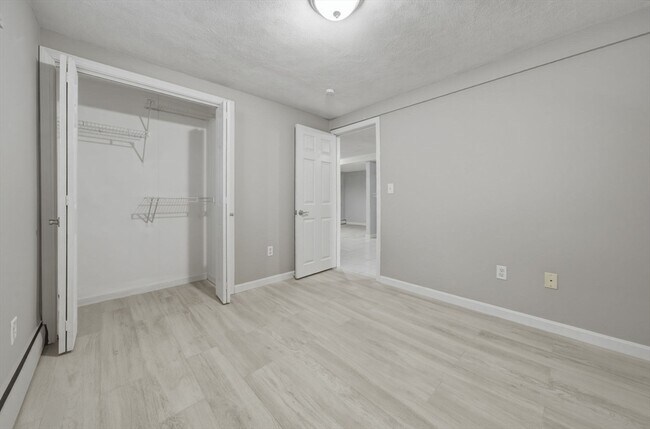 Building Photo - 1 Salem St